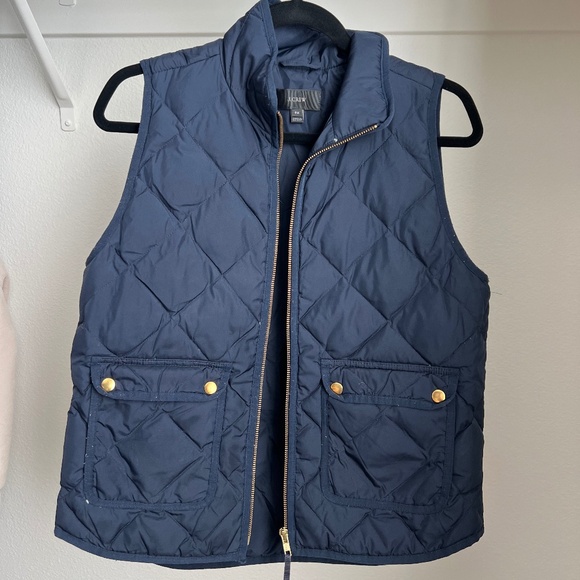 J Crew Quilted Vest | Navy | Petite Medium - Picture 1 of 4